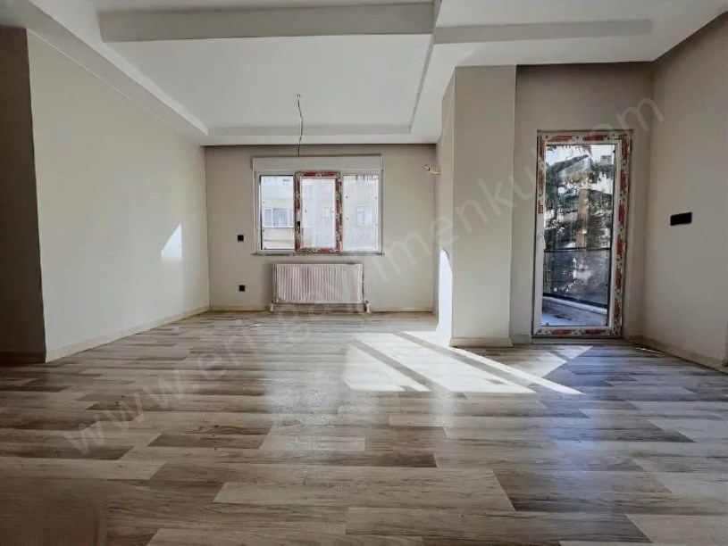 BOSTANCI MERKEZDE SIFIR AÇIK KAPALI OTOPARKLI BALKON EBEVEYN BANYO 115 M2 3+1 DAİRE