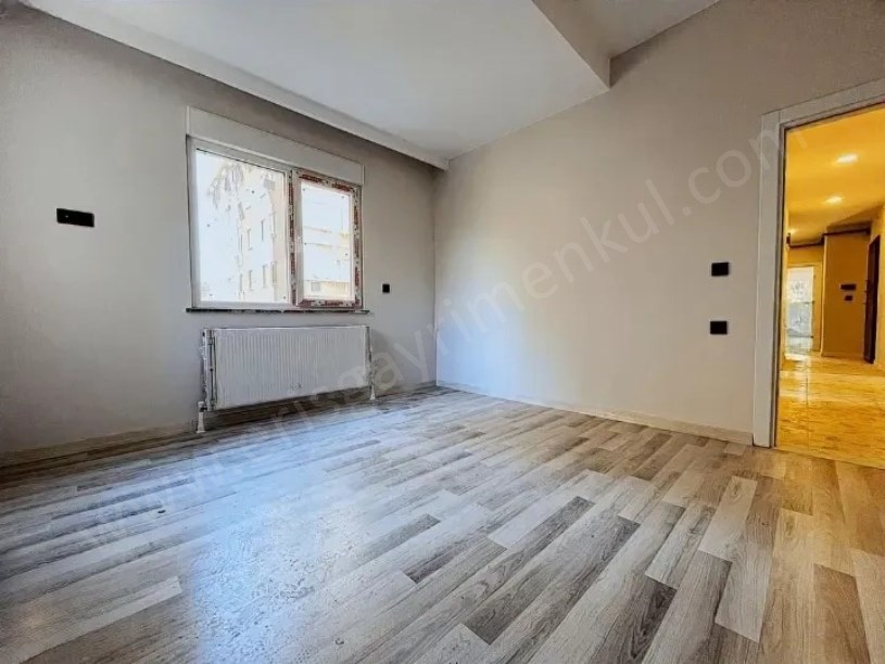 BOSTANCI MERKEZDE SIFIR AÇIK KAPALI OTOPARKLI BALKON EBEVEYN BANYO 115 M2 3+1 DAİRE