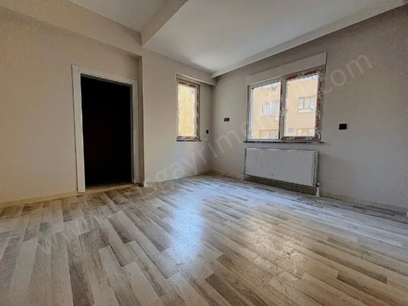 BOSTANCI MERKEZDE SIFIR AÇIK KAPALI OTOPARKLI BALKON EBEVEYN BANYO 115 M2 3+1 DAİRE