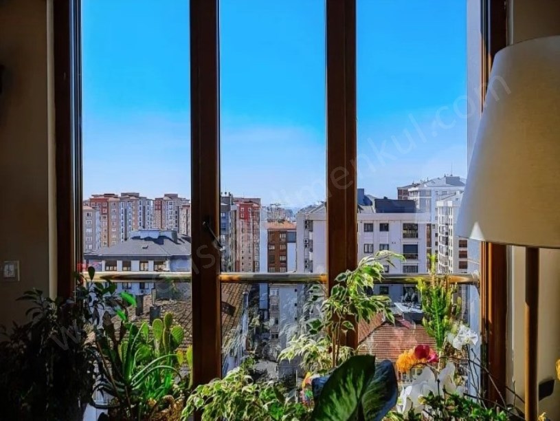 İSTANBUL KADIKÖY KOZYATAĞI MUHTEŞEM KONUM BUTİK BİNA SATILIK 2+1 DAİRE