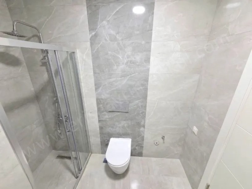 ŞENESENEVLERDE METROYA VE MİNİBÜSE CAD.NE YAKIN 3+1 DAİRE