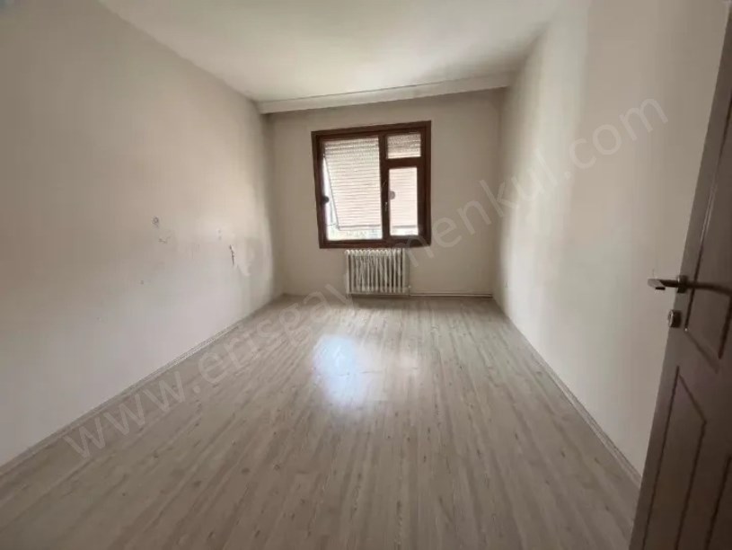 BOSTANCI MARMARAYA 5 DAK MESAFEDE KOMBİLİ 3+1 BOŞ FIRSAT DAİRE KADIKÖY İSTANBUL