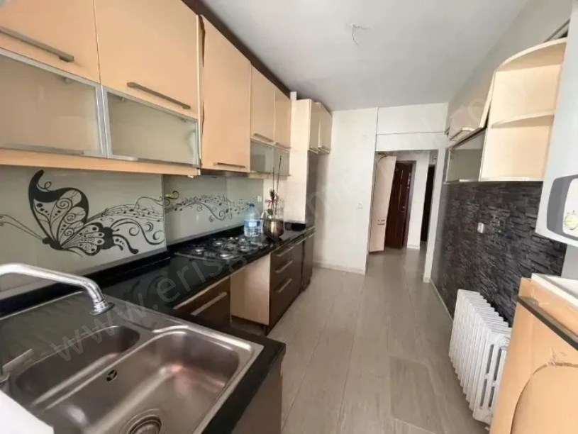 BOSTANCI MARMARAYA 5 DAK MESAFEDE KOMBİLİ 3+1 BOŞ FIRSAT DAİRE KADIKÖY İSTANBUL