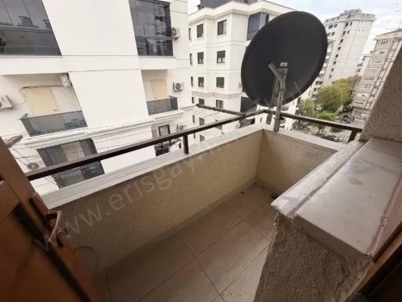 BOSTANCI MARMARAYA 5 DAK MESAFEDE KOMBİLİ 3+1 BOŞ FIRSAT DAİRE KADIKÖY İSTANBUL