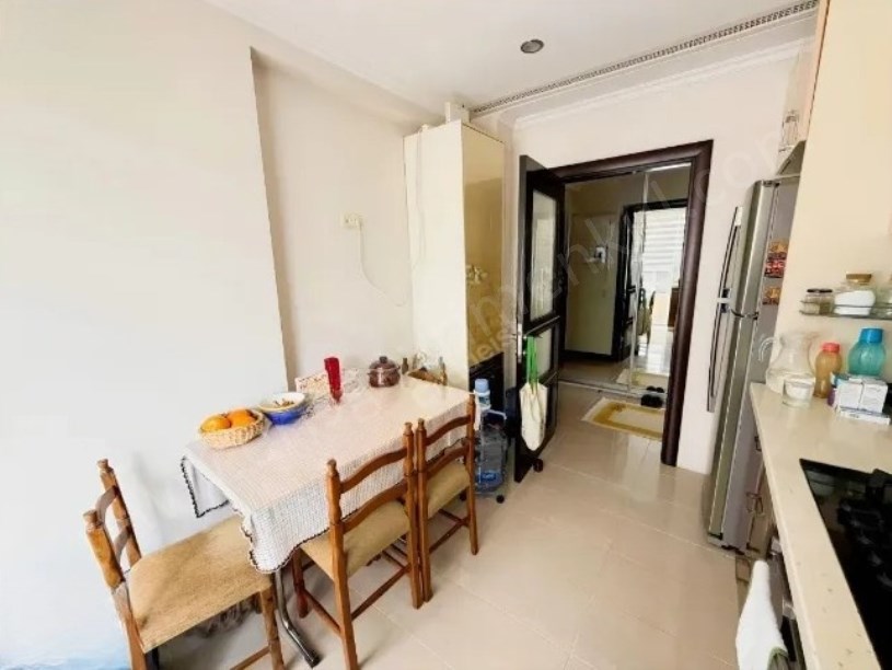İSTANBUL KADIKÖY GÖSTEPE DE  ÖZGÜRLÜK PARKI YAKINI 85m²NET 2+1 ÖN CEHPE DAİRE