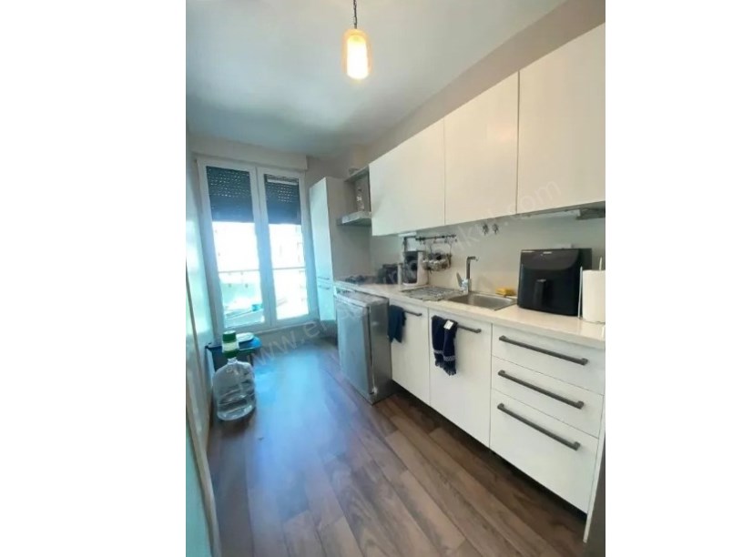 İSTANBUL KADIKÖY SELAMİÇEŞME ÖZGÜRLÜK PARKINA KOMŞU  70M²NET