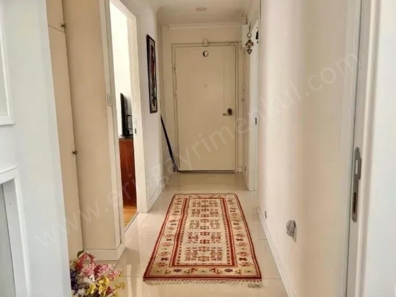 İSTANBUL KADIKÖY Satılık Bostancının kalbinde 3+1 Daire