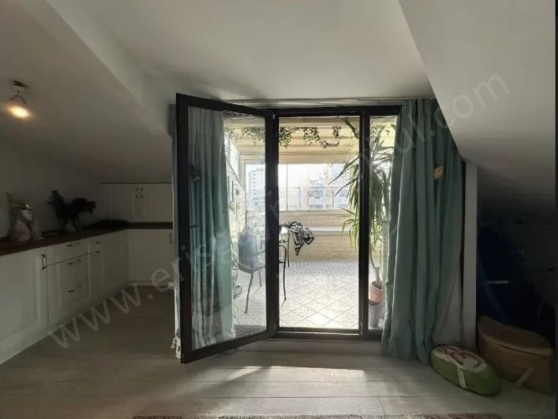 BOSTANCININ KALBİNDE 160 M2 DUBLEKSHUZUR VE LÜKS KONSEPTİYLE