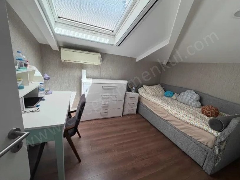 SUADİYEDE BAĞDATA YAKIN 4+2  ÜÇ BANYOLU KEYİFLİ TERAS YASAL DUBLEKS