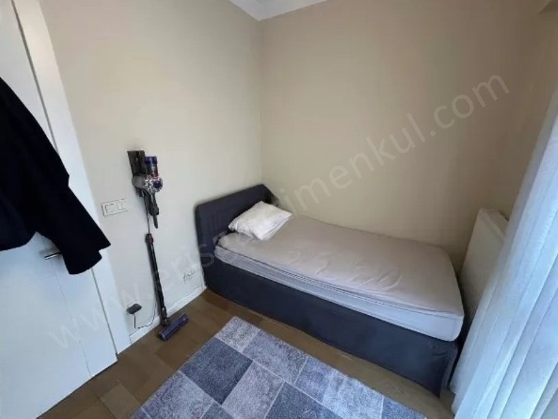 KADİKÖY 19 MAYIS MAHALLESİNDE ÇİFT WC  İSKAN MEVCUT PRESTİJLİ BİNADA 80 M2 2+1 DAİRE.
