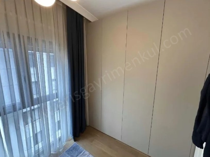 KADİKÖY 19 MAYIS MAHALLESİNDE ÇİFT WC  İSKAN MEVCUT PRESTİJLİ BİNADA 80 M2 2+1 DAİRE.