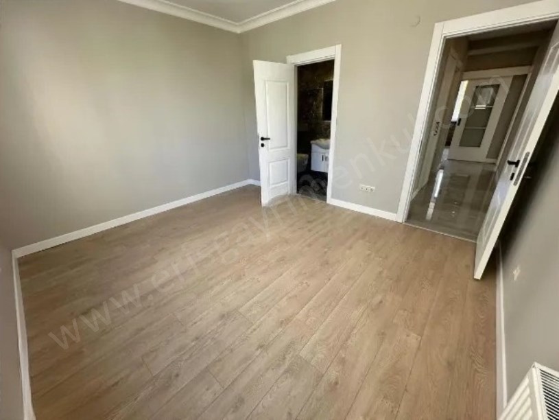 KADIKÖY SUADİYE 3+1+2BANYO+BALKON+7YILLIK METRO TREN BAĞDAT SAHİL YAKIN