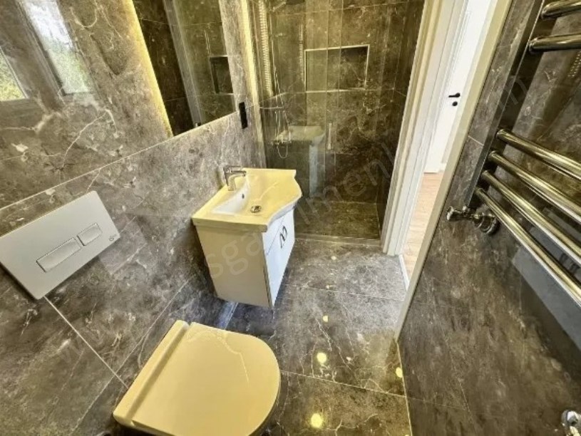 KADIKÖY SUADİYE 3+1+2BANYO+BALKON+7YILLIK METRO TREN BAĞDAT SAHİL YAKIN