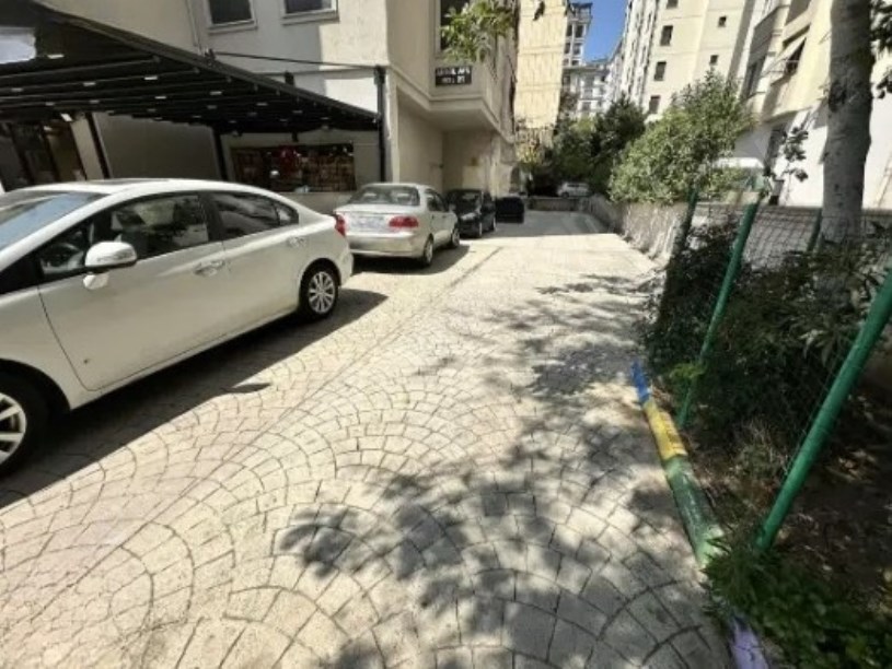 KADIKÖY SUADİYE 3+1+2BANYO+BALKON+7YILLIK METRO TREN BAĞDAT SAHİL YAKIN