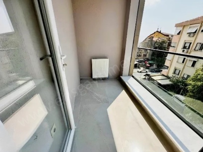 KADIKÖY SUADİYE 3+1+2BANYO+BALKON+7YILLIK METRO TREN BAĞDAT SAHİL YAKIN