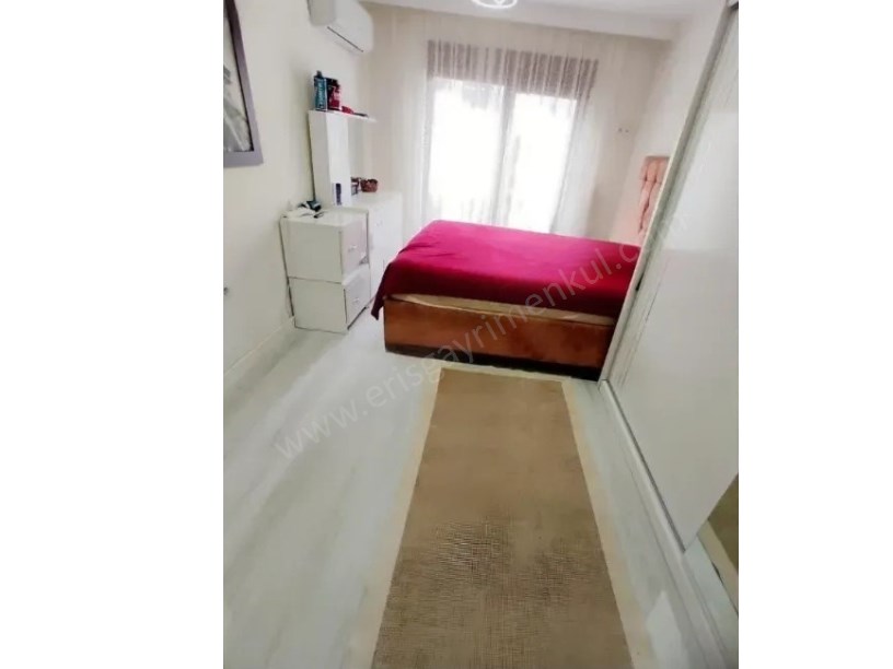 Şenesenevlerde Metro Yakını, 4 Yaş, 120m², 3+1 Ebeveyn ve  Balkonlu Lüks Daire