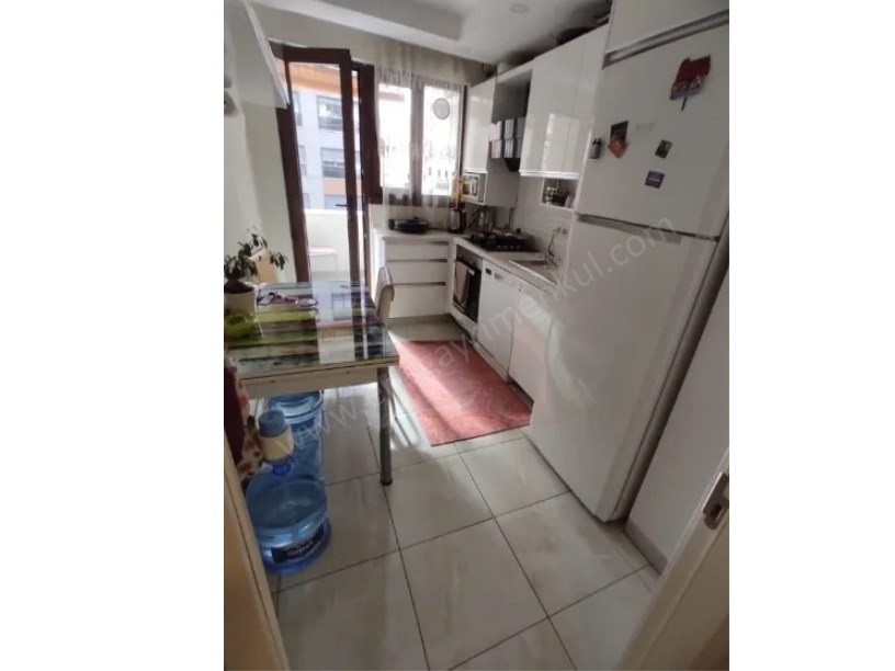 Şenesenevlerde Metro Yakını, 4 Yaş, 120m², 3+1 Ebeveyn ve  Balkonlu Lüks Daire