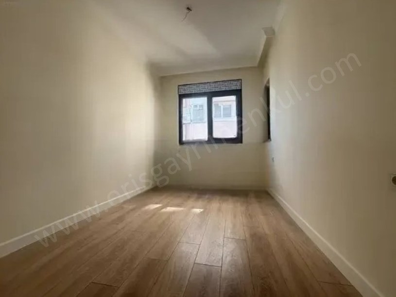KADIKÖY KOZYATAĞINDA 2+1 75 M2 BALKONLU BOŞ  SIFIR DAİRE