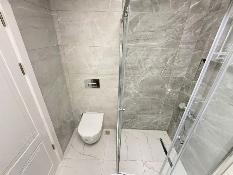 19 MAYIS MAH.DE 2026 YAPIMI KAPANMAZ MANZARALI 90 M2 NET 3+1 E.BANYOLU DAİRE