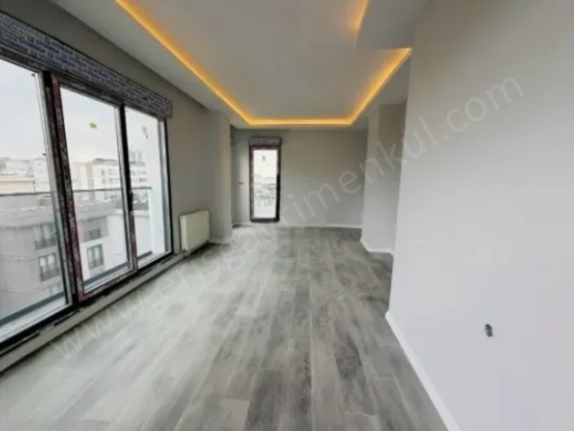 Kadıköy Bostancı Sıfır Balkonlu  Deniz Görür  Sıfır 2+1 ultra lüks daire.
