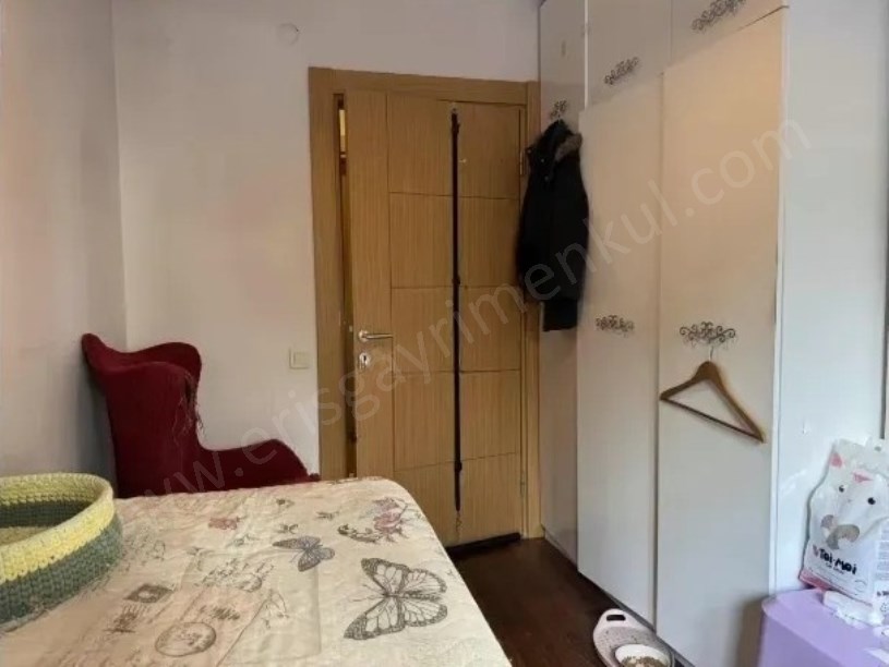 Kadıköy Erenköy Merkezi Konumda Ebeveyn Banyolu Balkonlu  Satılık 3+1 Daire