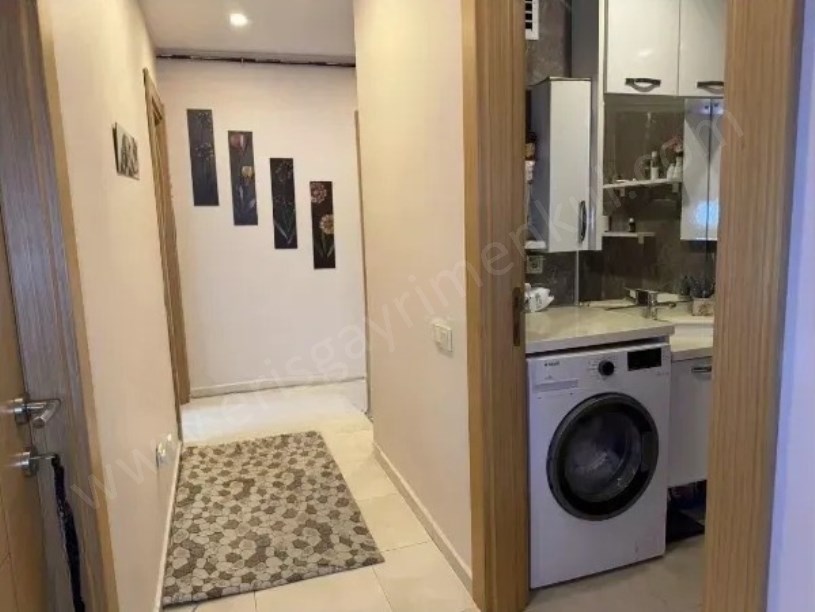 Kadıköy Erenköy Merkezi Konumda Ebeveyn Banyolu Balkonlu  Satılık 3+1 Daire