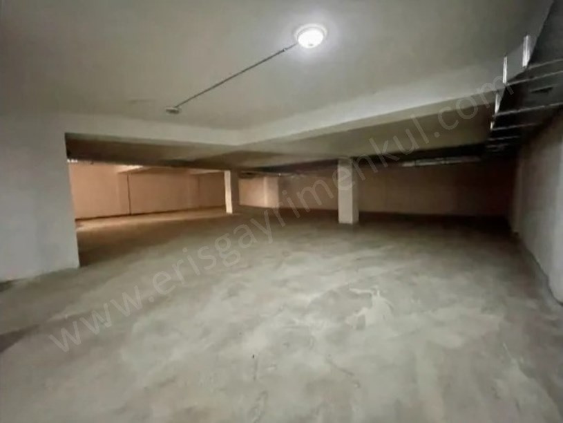 KADIKÖY MİNİBÜS CADDESİNE 2. BİNADA 3+1 BALKONLU EBEVEYN BANYOLU 3+1 SIFIR DAİRE