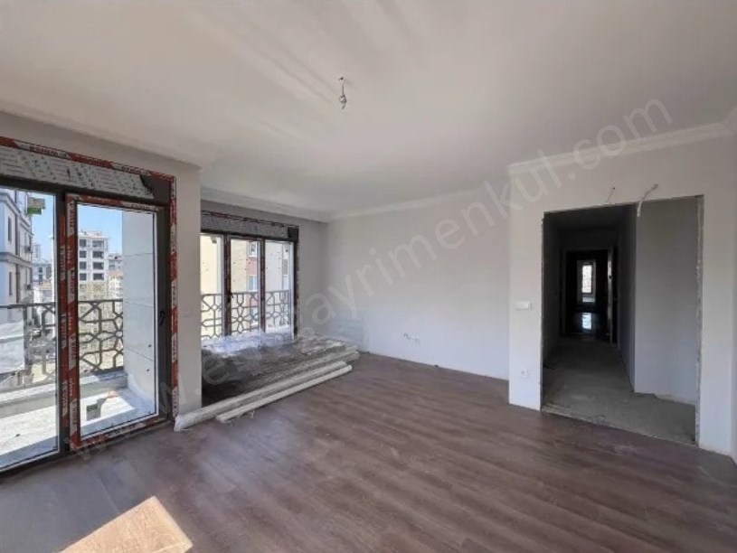 Kadıköy Sahrayıceditte Atatürk Cd Yakın Sıfır Balkonlu 125m2 6. Kat 3+1