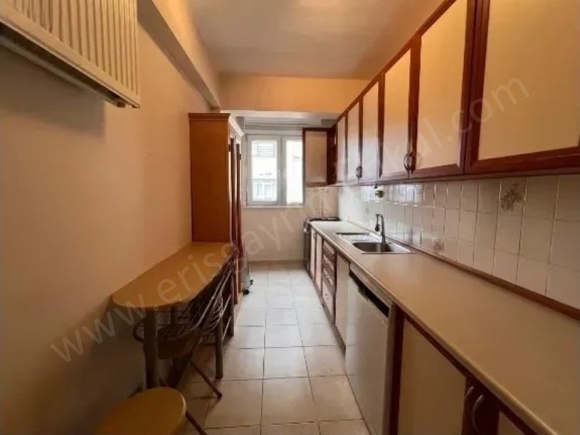 KADIKÖY SİTE ÖZELLİKLİ ÖNÜ KAPANMAZ, KÖŞE, 3+1 YATIRIMLIK FIRSATI