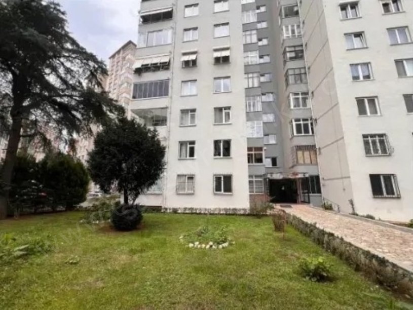 KADIKÖY SİTE ÖZELLİKLİ ÖNÜ KAPANMAZ, KÖŞE, 3+1 YATIRIMLIK FIRSATI