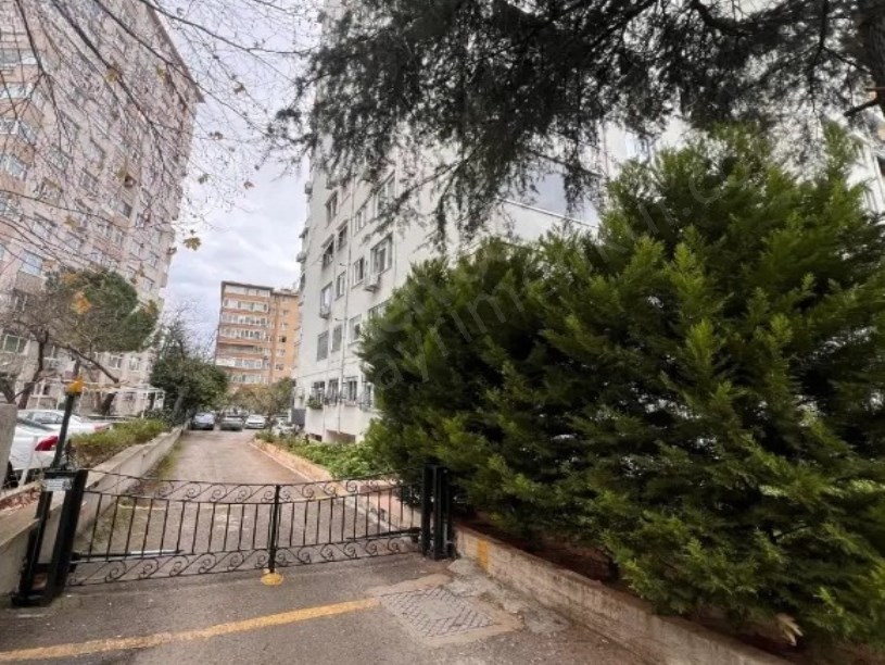 KADIKÖY SİTE ÖZELLİKLİ ÖNÜ KAPANMAZ, KÖŞE, 3+1 YATIRIMLIK FIRSATI