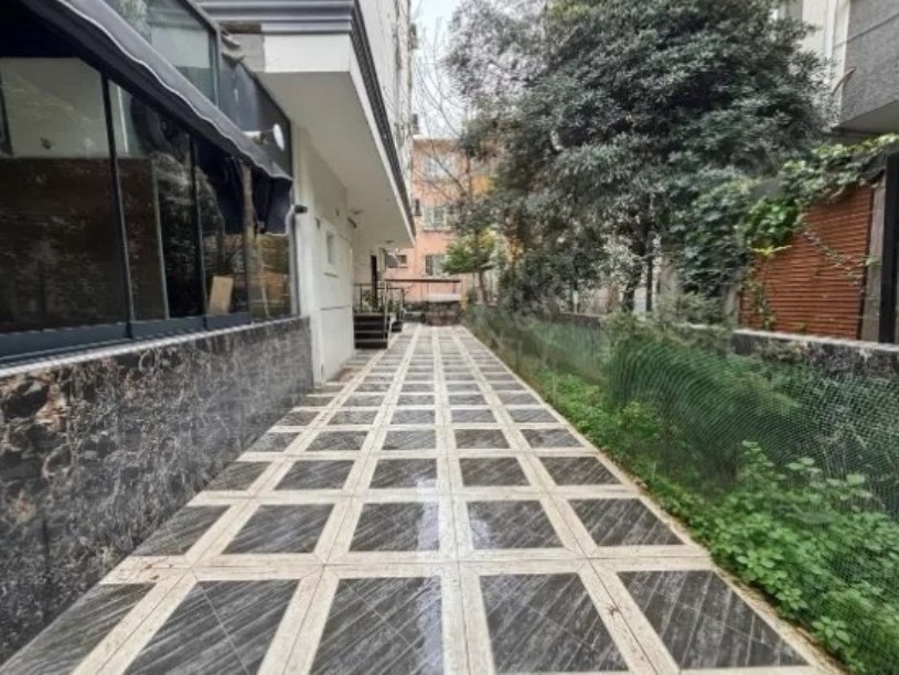 SUADİYEDE SATILIK 6 YILLIK İSKANLI BALKONLU TAŞINMAYA HAZIR 2+1