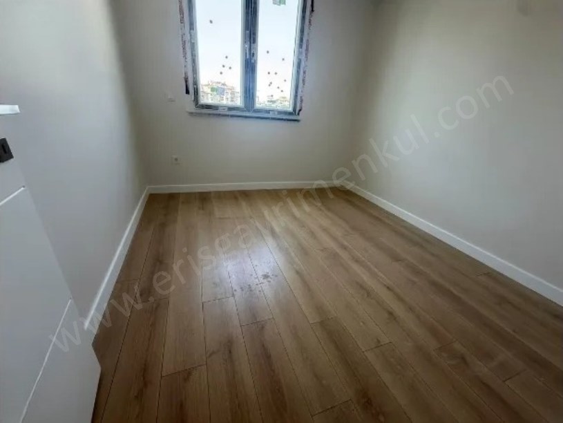 KADIKÖY GÖZTEPE DE TAPU MASRAFSIZ VERGİDEN MUAF !!!! 3+1 BALKONLU DAİRE