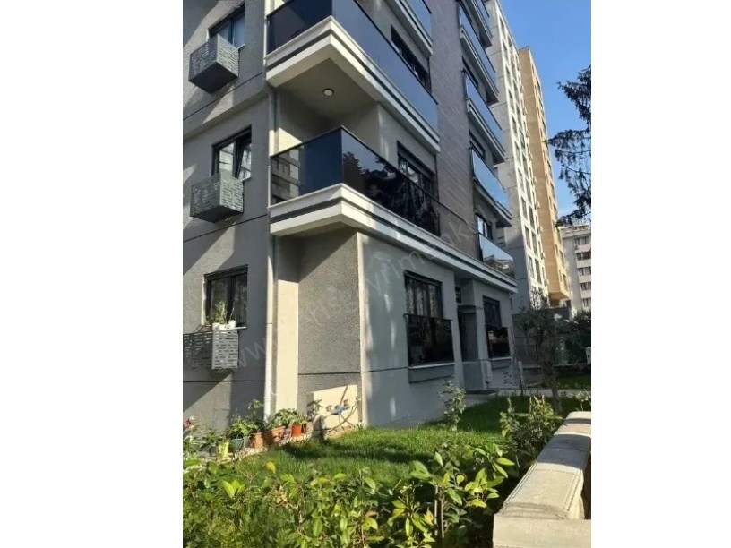 Kadıköy Kozyatağı 3+1 91m2 net çift banyo Balkon  Sıfır satılık daire