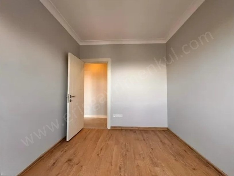 Kadıköy Kozyatağı 3+1 91m2 net çift banyo Balkon  Sıfır satılık daire