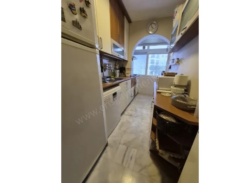 Kadıköy Sahrayıcedit Sitesi Özellikli İçi Bakımlı Satılık 3+1 Daire