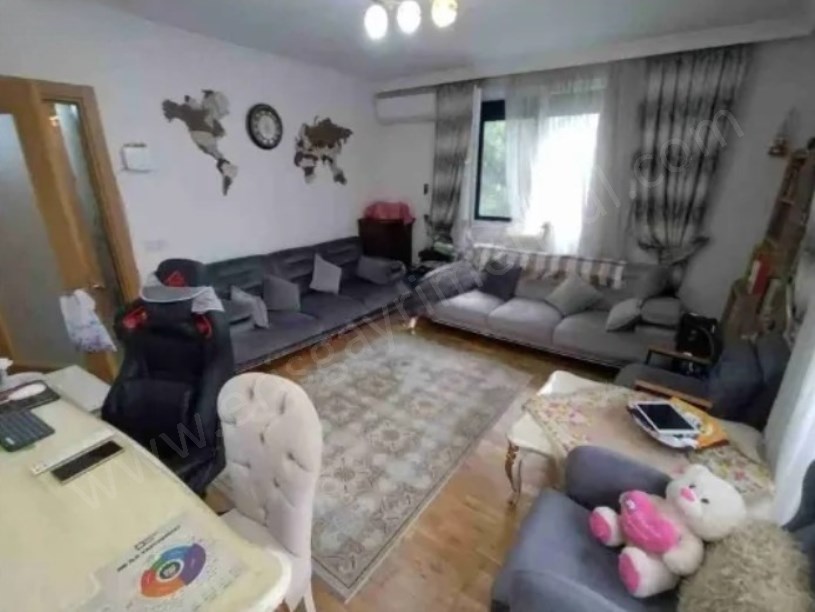 SAHRAYICEDİD ATATÜRK CADDESİNE YAKIN SATILIK 2+1 DAİRE
