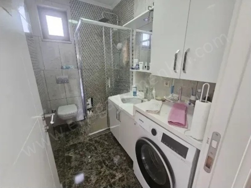KADIKÖY MİNİBÜS CD. METRO VE MARMARAYA YAKIN SATILIK TERASLI DUBLEKS 3+1