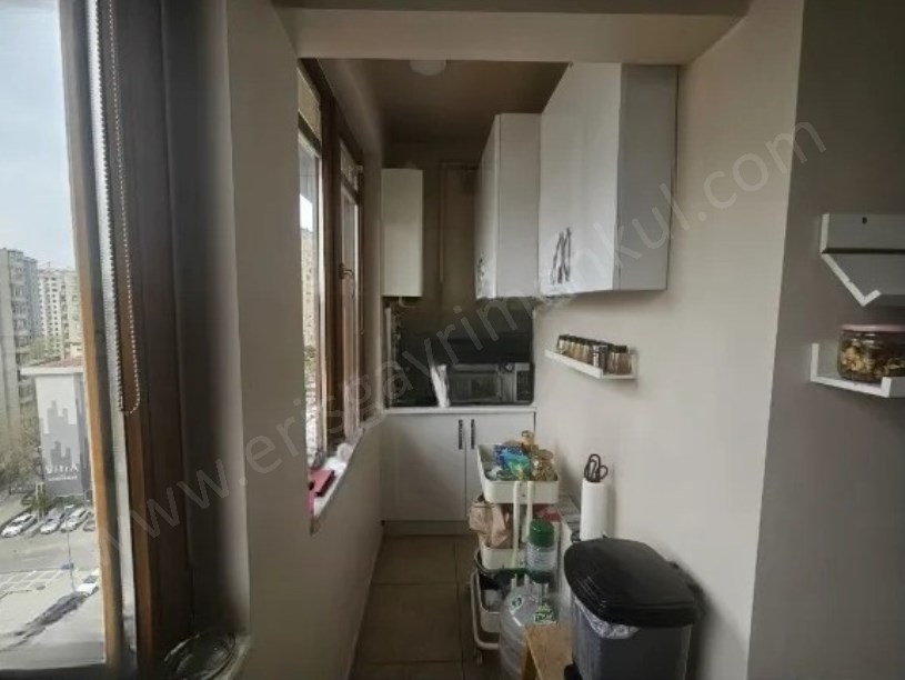 KADIKÖY MİNİBÜS CD. METRO VE MARMARAYA YAKIN SATILIK TERASLI DUBLEKS 3+1