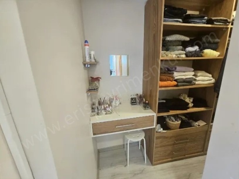 KADIKÖY MİNİBÜS CD. METRO VE MARMARAYA YAKIN SATILIK TERASLI DUBLEKS 3+1