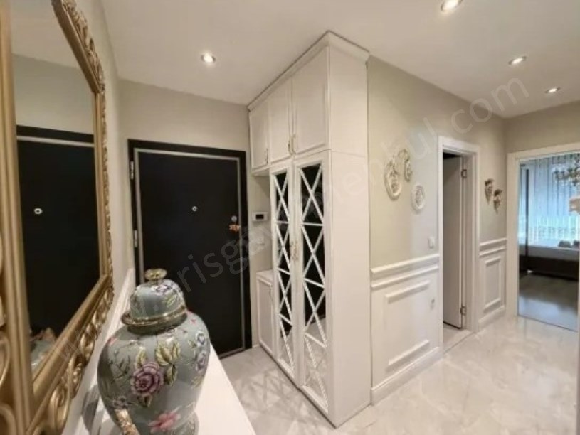 BOSTANCIda 2+1 YENİ BİNA 78m2 BALKONLU KÖŞE DAİRE MERKEZİ KONUM