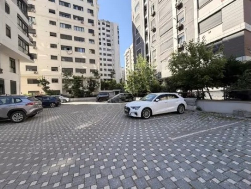 BOSTANCIda 2+1 YENİ BİNA 78m2 BALKONLU KÖŞE DAİRE MERKEZİ KONUM
