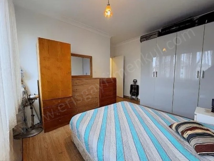 BAYAR   İNÖNÜ CAD. ARASINDA PARK MANZARALI, İSKANLI 90m2 2+1