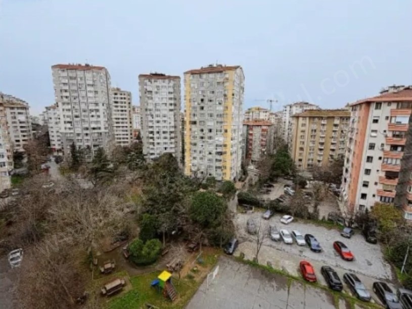 BAYAR   İNÖNÜ CAD. ARASINDA PARK MANZARALI, İSKANLI 90m2 2+1