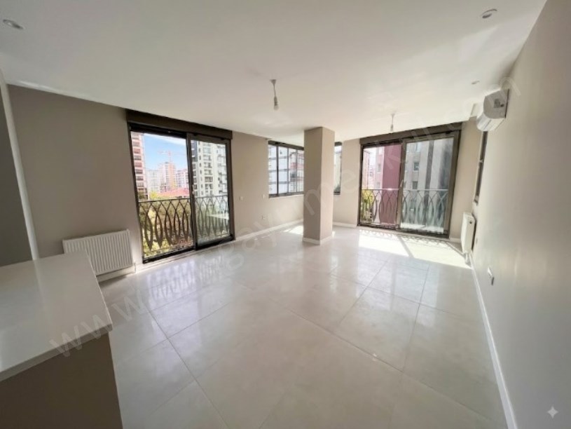 BAĞDAT CADDESINE 2. PARALELDE, HAMAM SK. LÜKS, YATIRIM FIRSATI