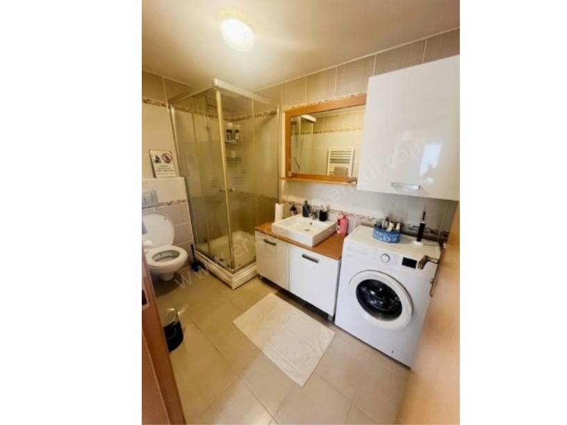 BOSTANCI DA MİNİBÜSE YAKIN 100 M2 , 2+1 , BALKONLU ÇİFT BANYOLU
