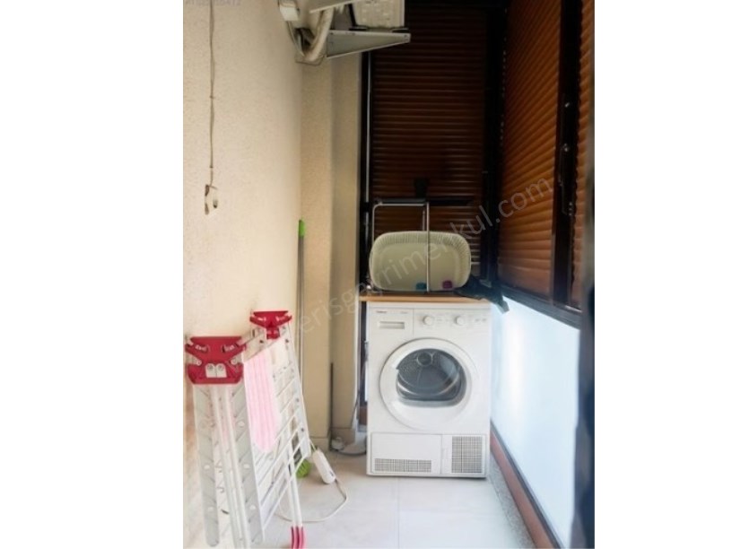 BOSTANCI DA MİNİBÜSE YAKIN 100 M2 , 2+1 , BALKONLU ÇİFT BANYOLU