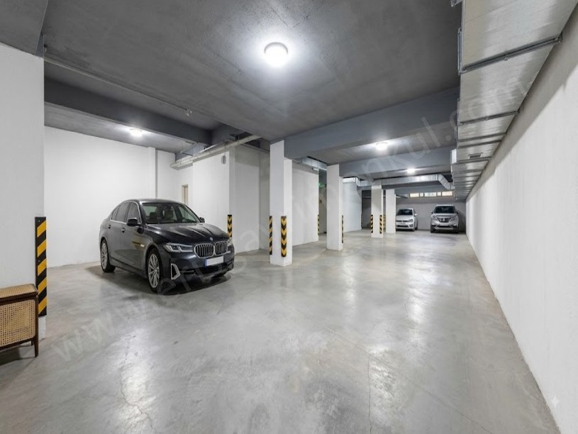 ERENKÖY DİVANIN SOKAĞINDA İSKANLI VE EBV.BANYOLU 102m2 NET 3+1