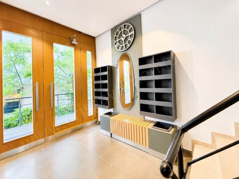 GÖZTEPE  ÖZGÜRLÜK PARKI VE MARMARAYA YAKIN 3+1 GÜNEY CEPHE BALKONLU DAİRE