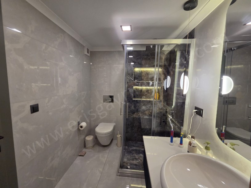 .. ÖZEL MİMARİ TASARIMLI GENİŞ TERASLI 250 M2 4+2 DUBLEKS DAİRE